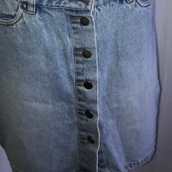 MODA International Button down Jean mini skirt - Picture 3 of 4